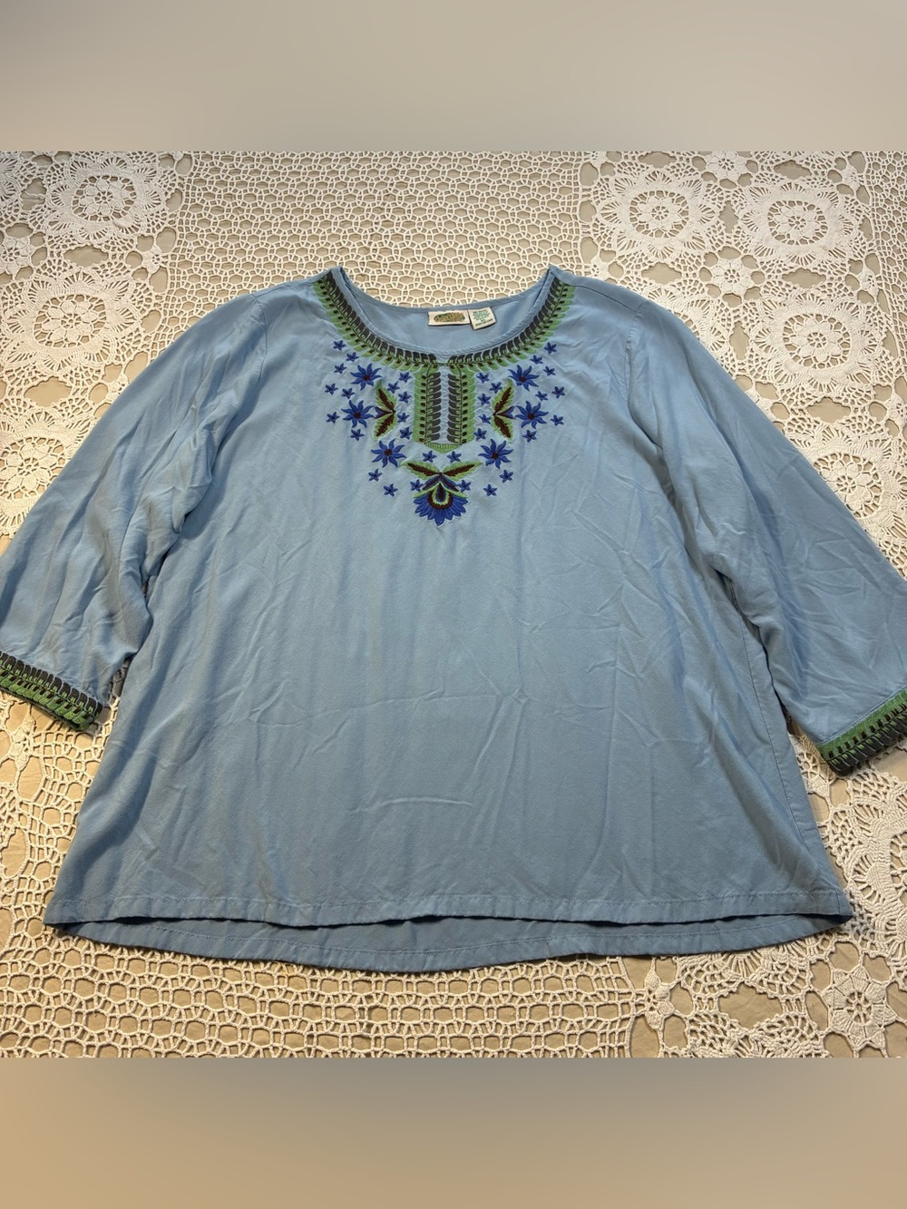 Collections Etc Womens XL Light Blue Embroidered Rayon Tunic Top Boho 3/4 Sleeve